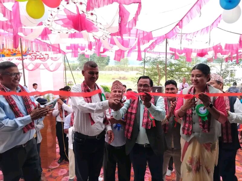लालझाडी आधारभूत अस्पताल तथा शंकरपुर आयुर्वेद औषधालयको नव निर्मित भवनको उद्घाटन 